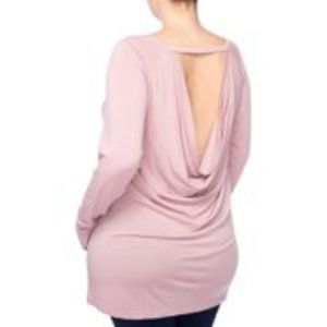 Active top with open, drape back